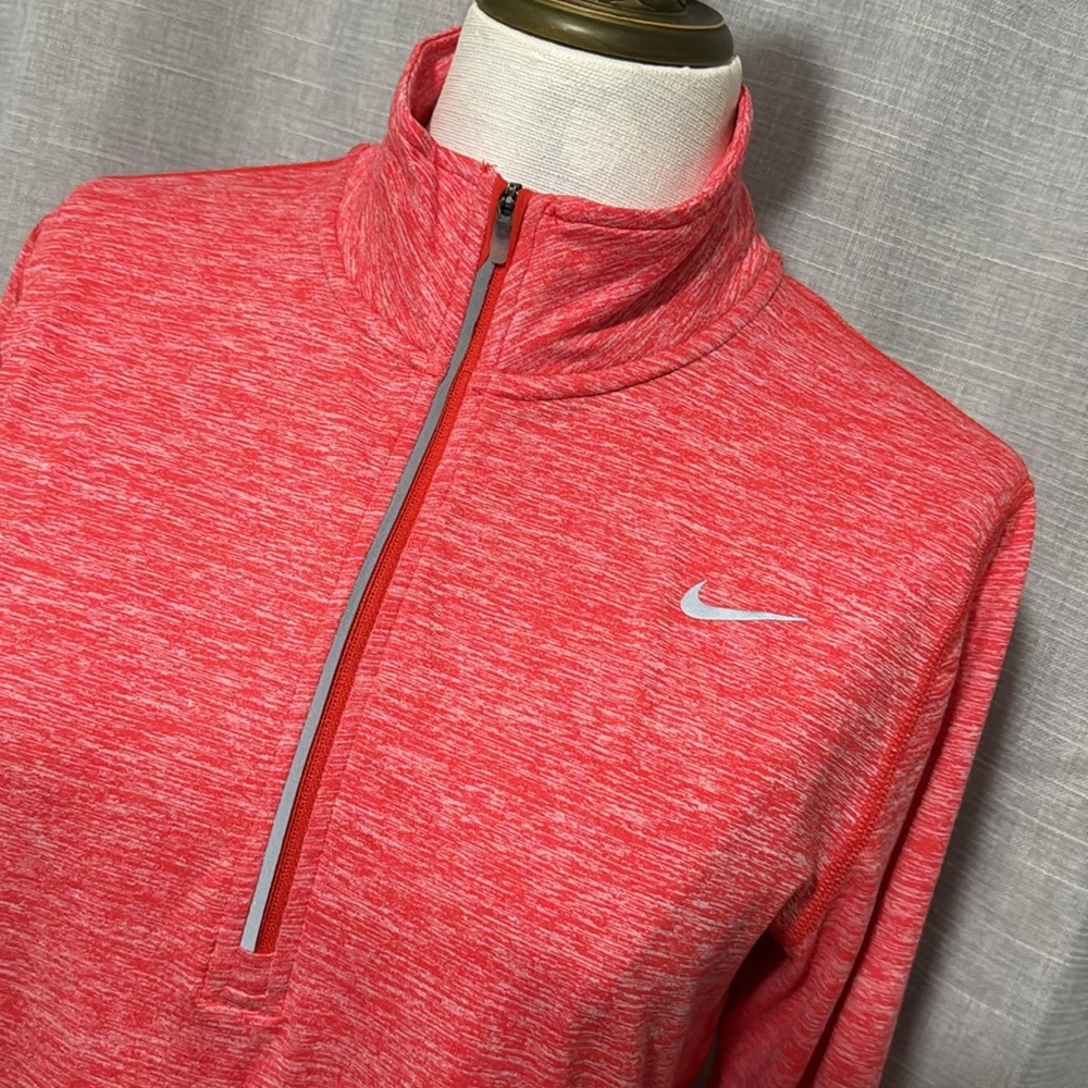 Like New-Worn 1x-Wmns Nike 1/4 Zip DriFit Top-Sz M-Orange Coral Color- - Picture 3 of 15